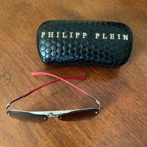 ☠️ Philipp Plein Women’s Sunglasses Forest Red Rare Aviators with Case - Picture 2 of 6